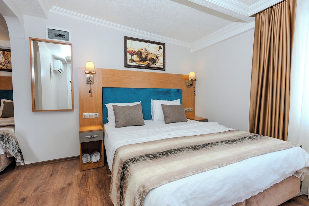 Seatanbul Hotel - Image 9