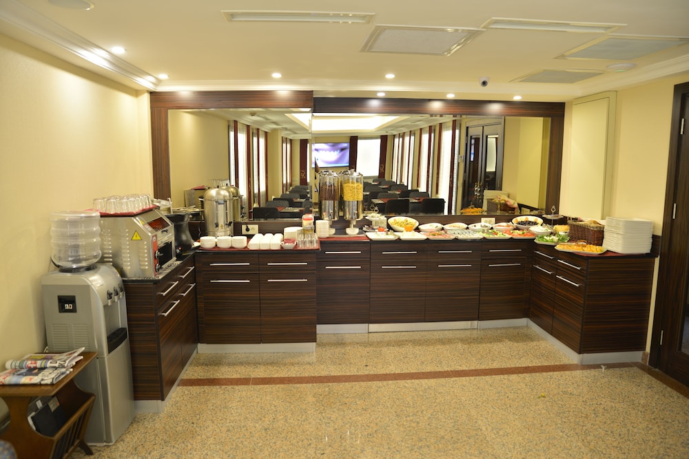 Golden Siyav Otel - Image 38