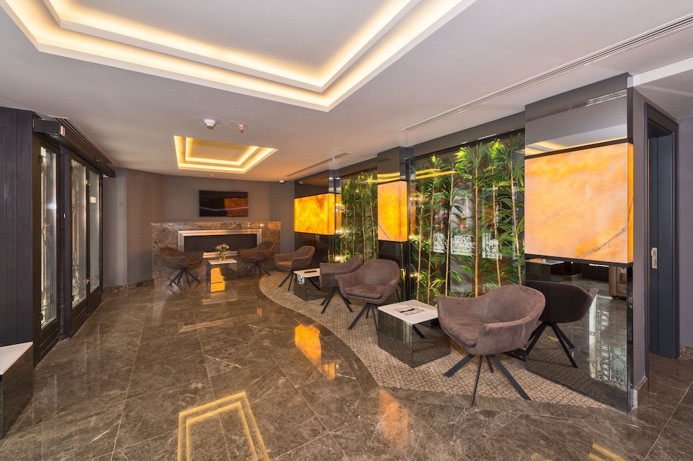 Genova Hotel - Image 16