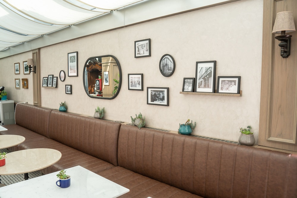 Niles Otel İstanbul - Özel Sınıf - Image 85