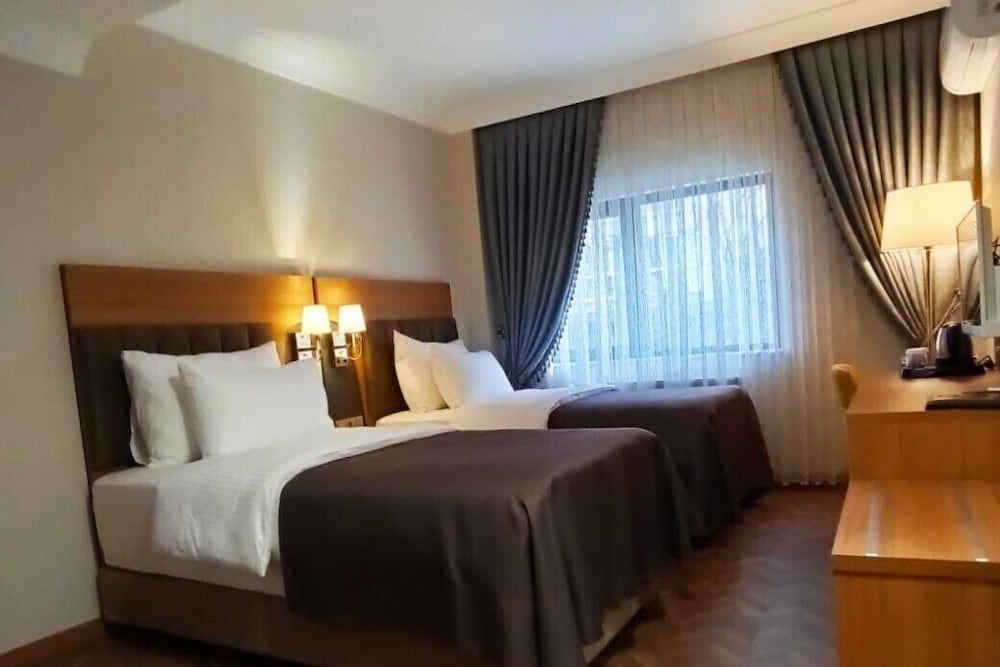 Ak Life Otel & Suit - Image 11