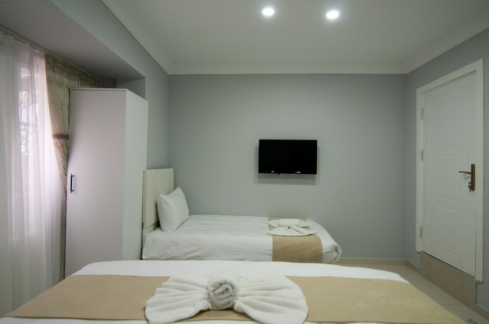 Istanbul Palace Otel - Image 44