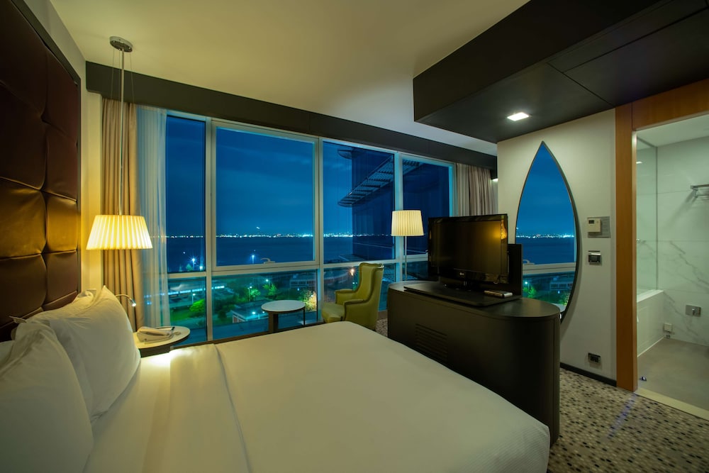 Doubletree by Hilton İstanbul Moda - Image 51