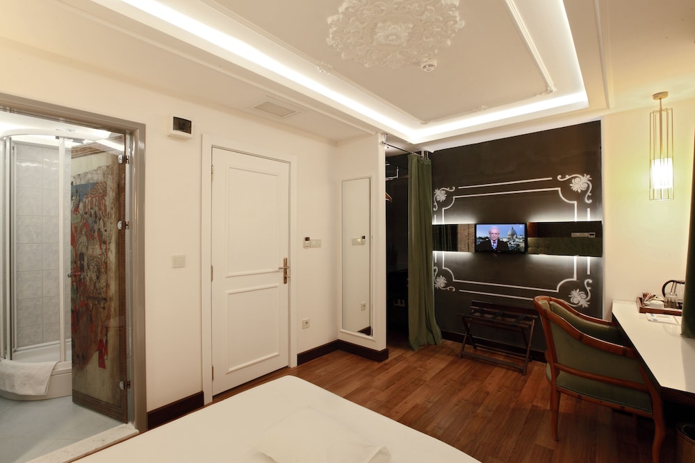 Niles Otel İstanbul - Özel Sınıf - Image 25