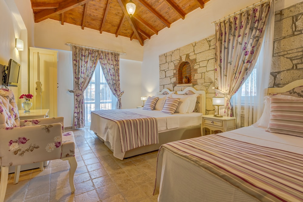 Alanarin Konak Alacati - Image 11