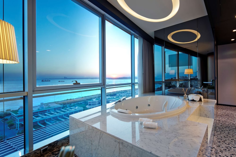 Doubletree by Hilton İstanbul Moda - Image 71