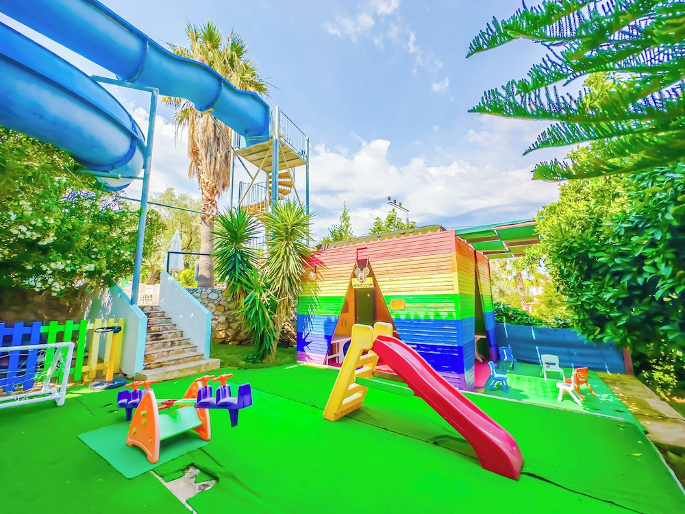 Zehra Tatil Köyü - Alkolsüz Herşey Dahil - Image 81