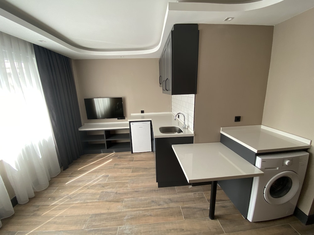 Delta Hotel Istanbul - Image 28
