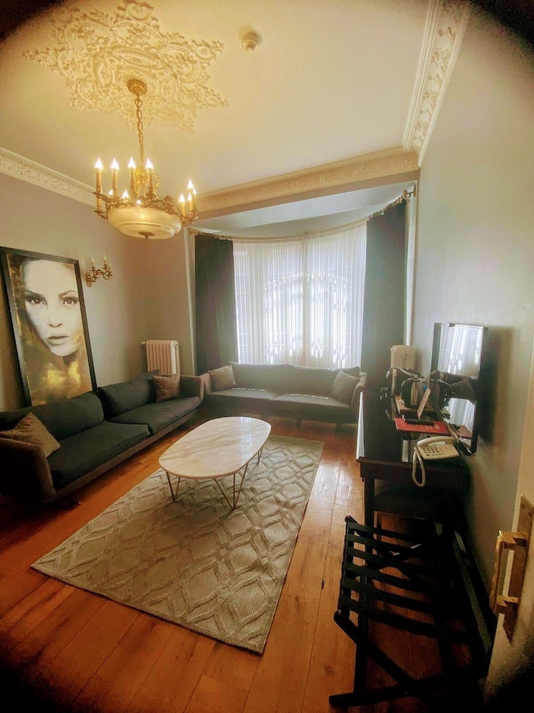 Lina Otel Taksim Pera - Image 47