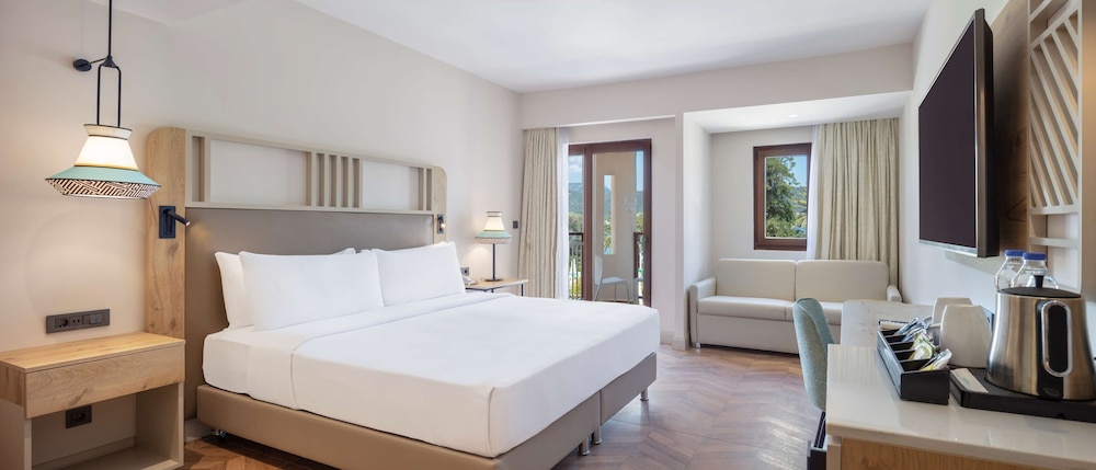 DoubleTree by Hilton Bodrum Isil Club Resort - ULTRA HER ŞEY DAHIL - Image 102