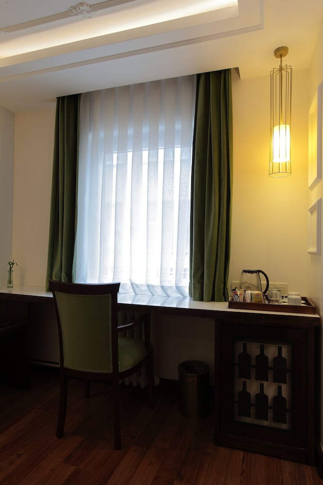Niles Otel İstanbul - Özel Sınıf - Image 36