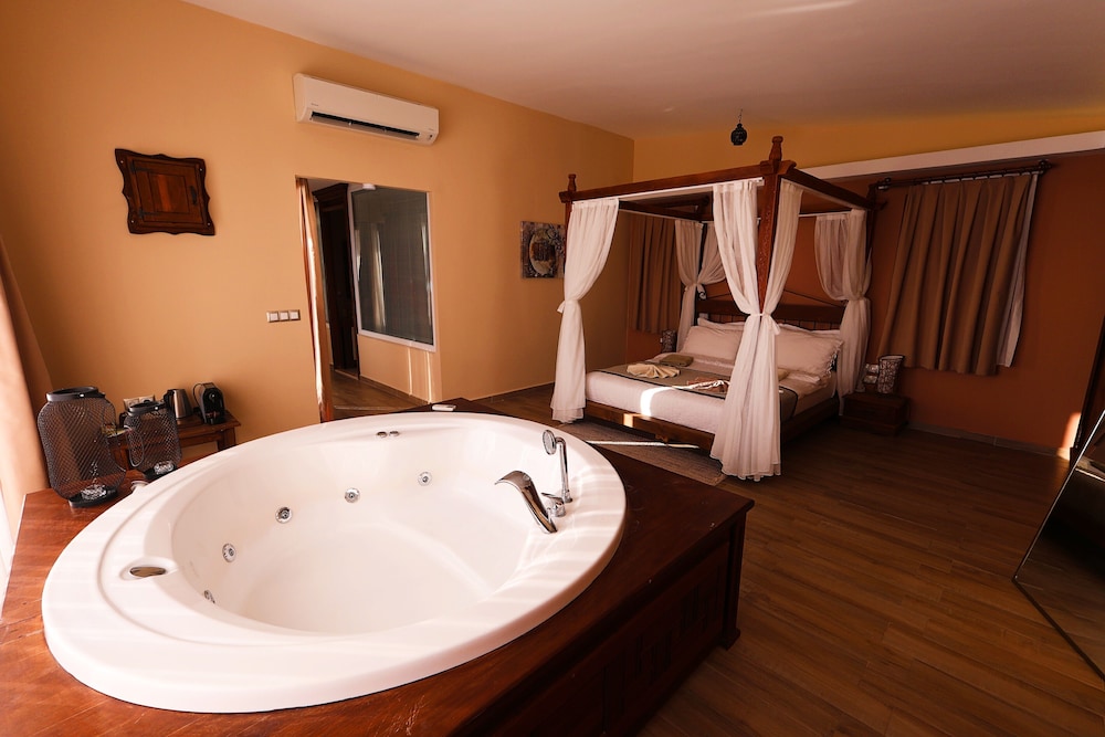 Lissiya Butik Otel - Boutique Class - Image 103