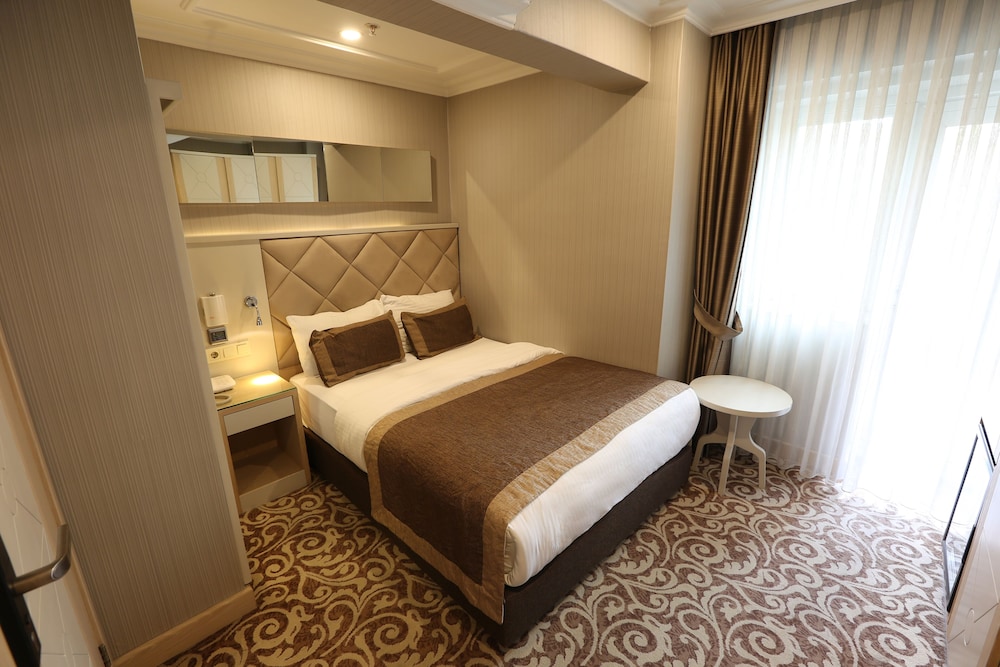 Alpinn Otel İstanbul - Özel Sınıf - Image 19