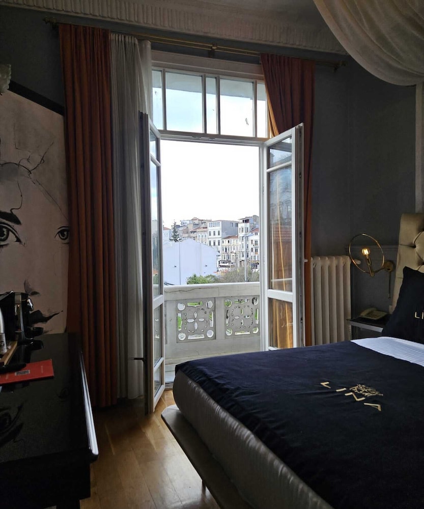 Lina Otel Taksim Pera - Image 22