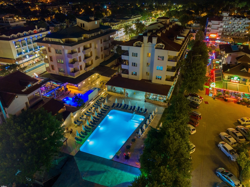 Hotel Private - Image 5