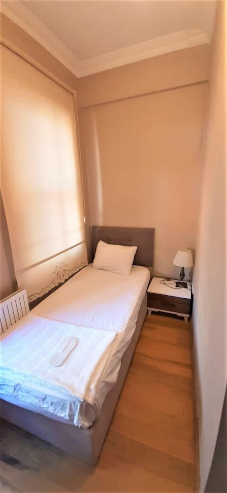 Valide I Suit - Image 6