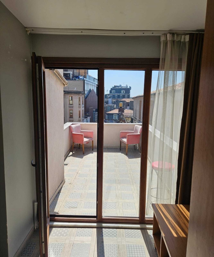 Taxim34 Otel - Image 8
