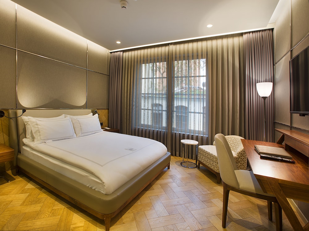 Fer Otel - Image 19