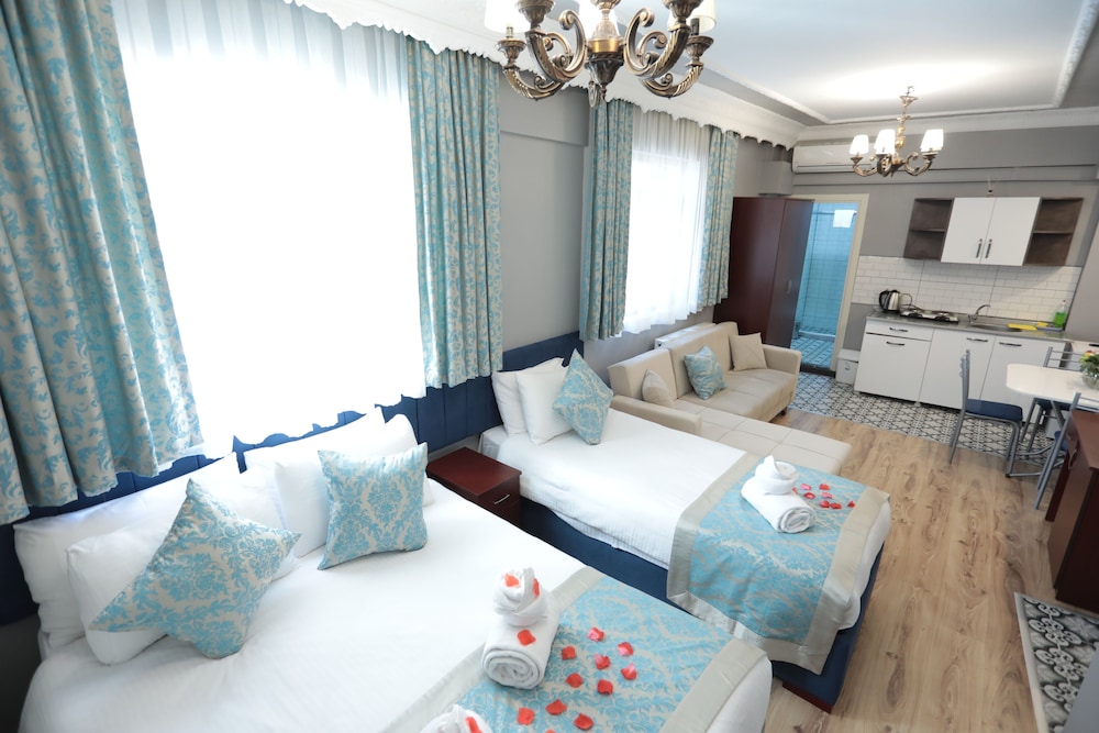 White Pearl Apart - Image 13
