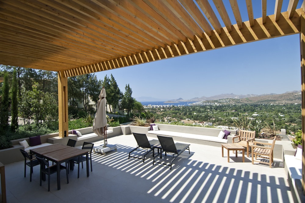 Ramada Resort by Wyndham Bodrum - Image 66