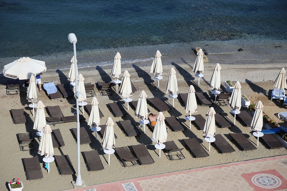 B&B Yüzbaşı Beach Otel - Image 31