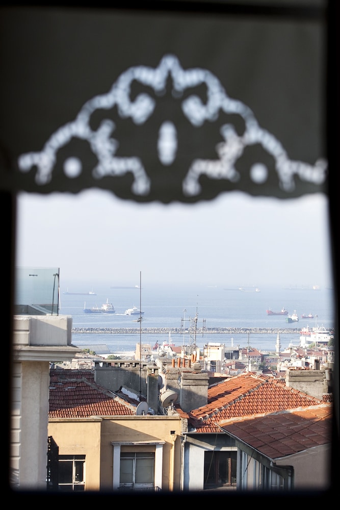 Niles Otel İstanbul - Özel Sınıf - Image 57