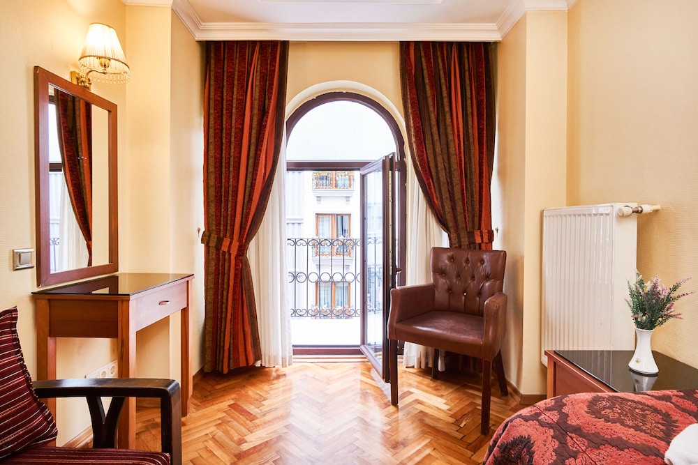 Amber Otel - Özel Sınıf - Image 23