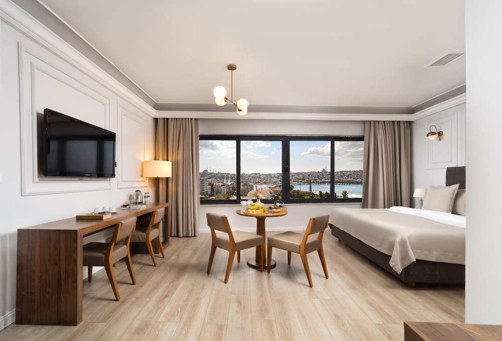 Elan Otel - Image 35