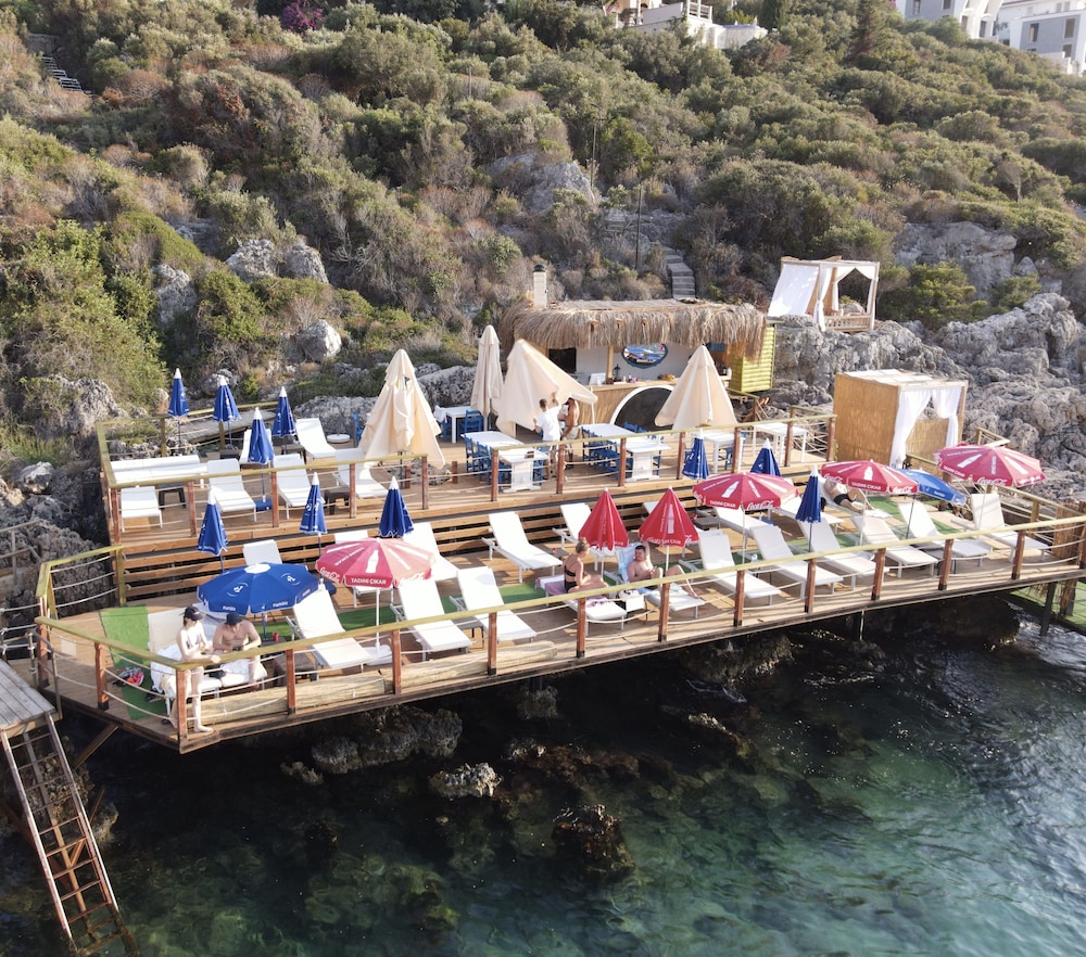 Atalante Hotel - Image 59