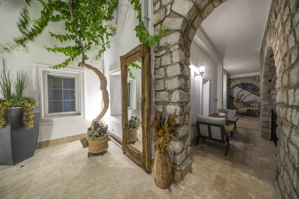 Noa Suite Otel - Yetişkinlere Özel - Image 48