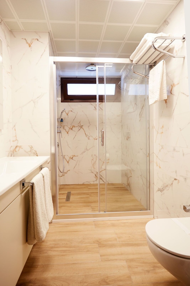 Mira Otel Alsancak - Image 22