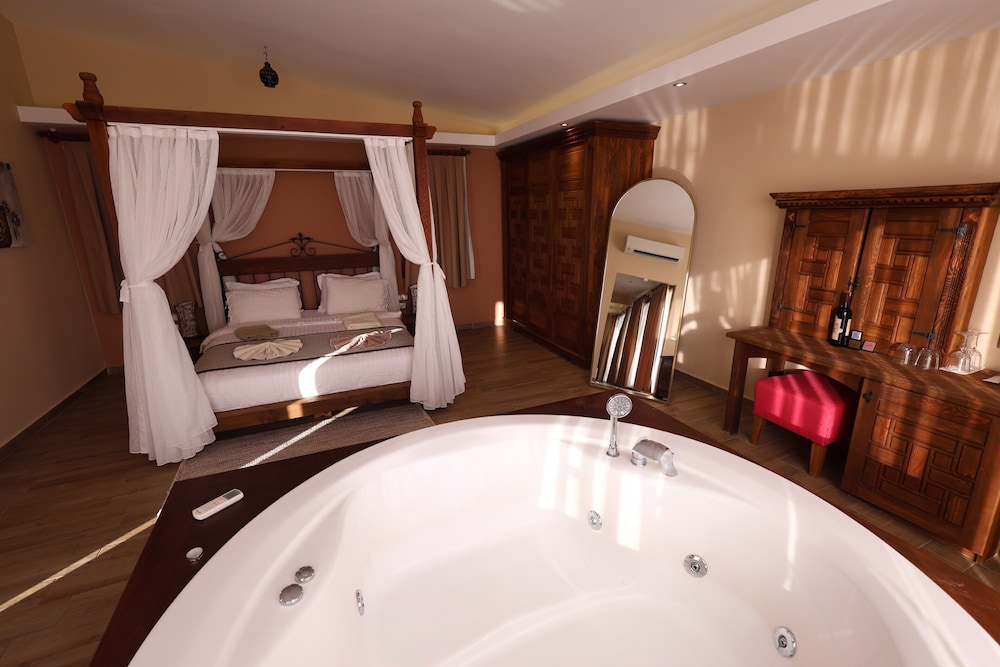 Lissiya Butik Otel - Boutique Class - Image 105