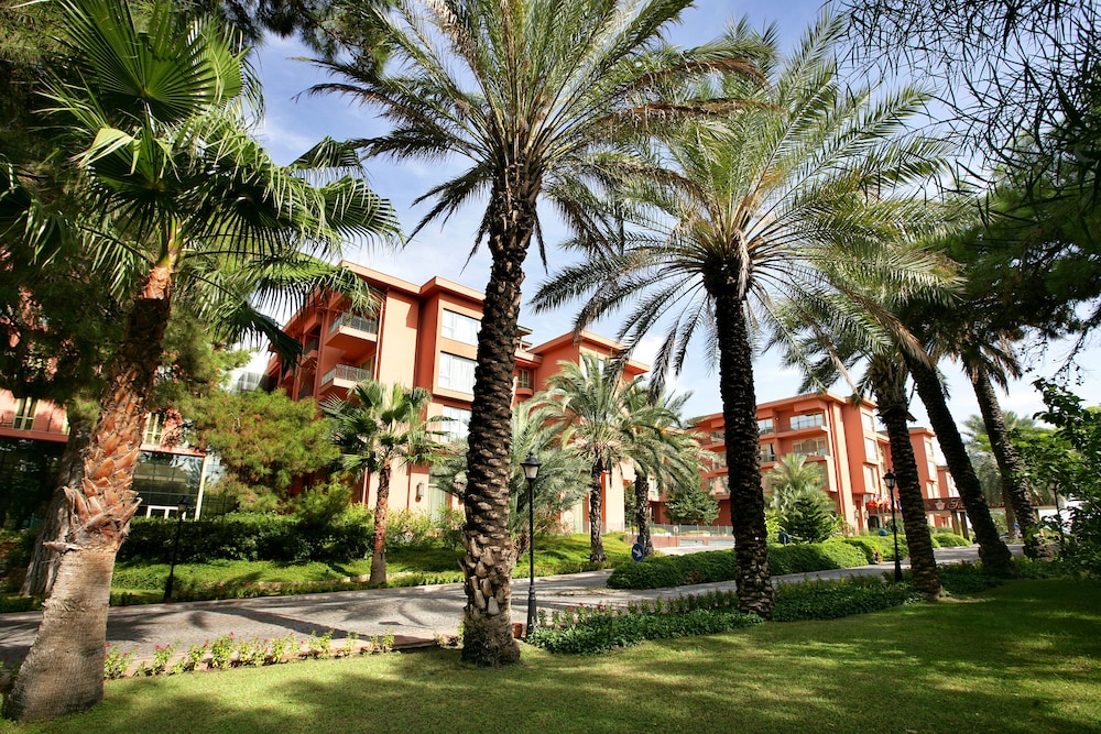 Asteria Kemer Tatil Köyü - Image 22