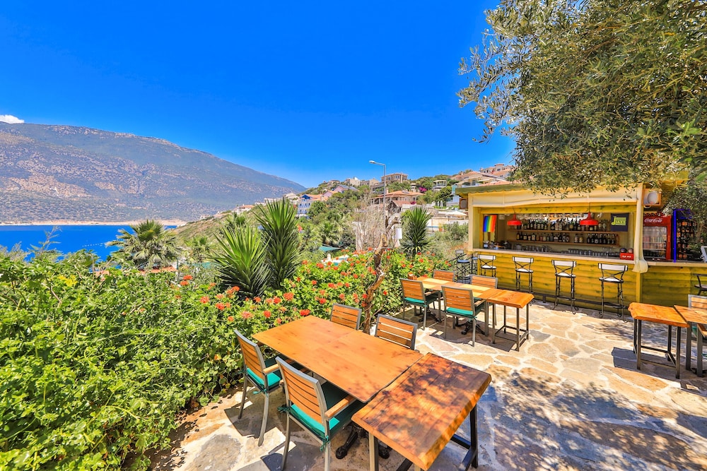 Atalante Hotel - Image 52