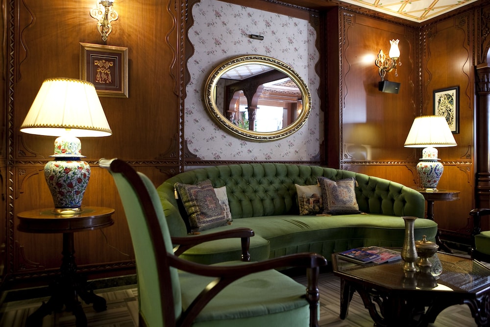 Niles Otel İstanbul - Özel Sınıf - Image 15