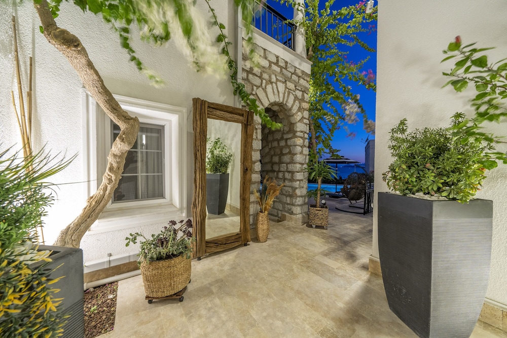 Noa Suite Otel - Yetişkinlere Özel - Image 16