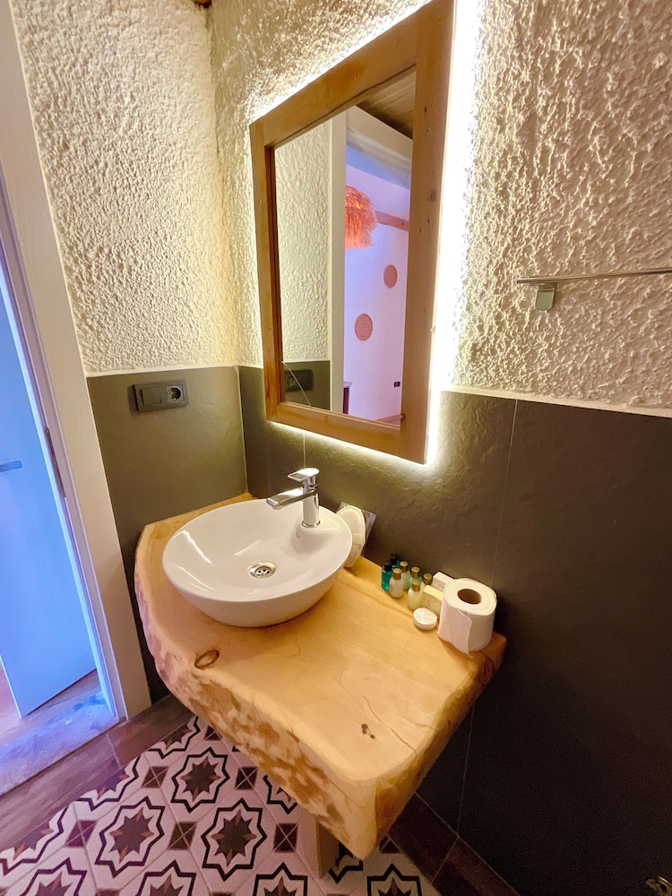 Gunes Otel & Daireler - Image 49
