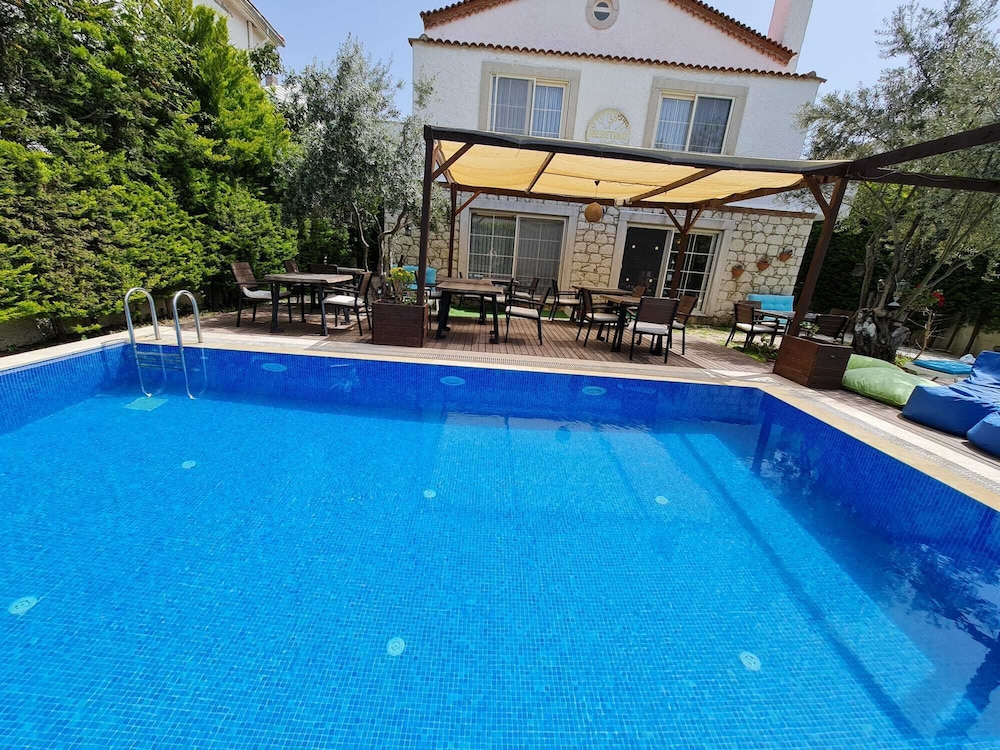 Alaçatı Otel Rebetiko - Image 60