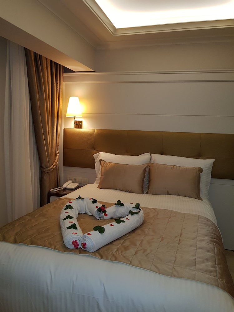 Grand Marcello Otel - Image 13
