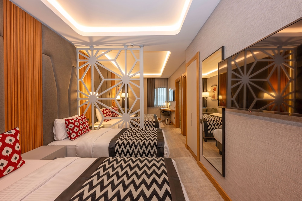 Ramada Encore By Wyndham İstanbul Şişli - Image 17