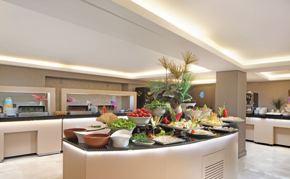 Orka Royal Otel & Spa - Image 85