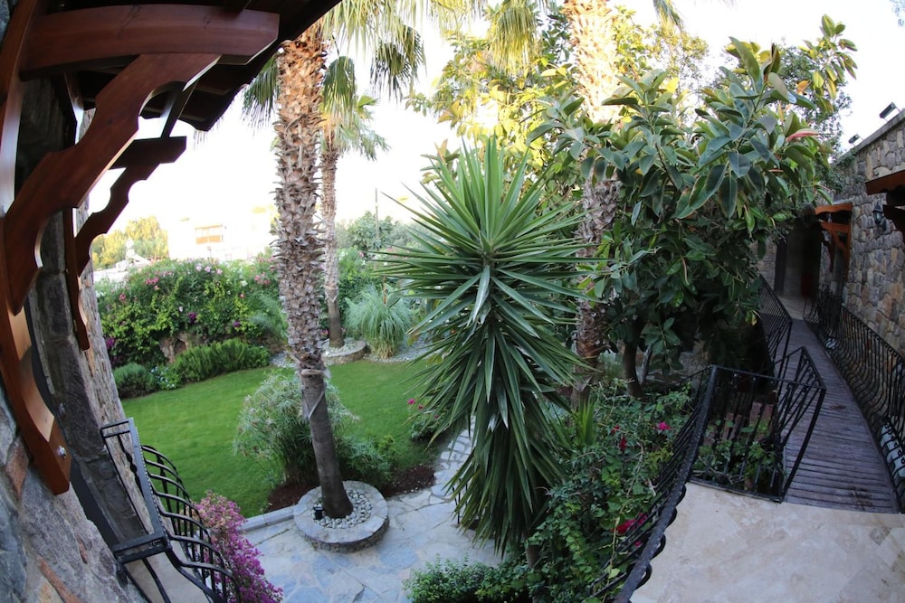 Yalikavak Marina Bahçe Hotel - Image 14