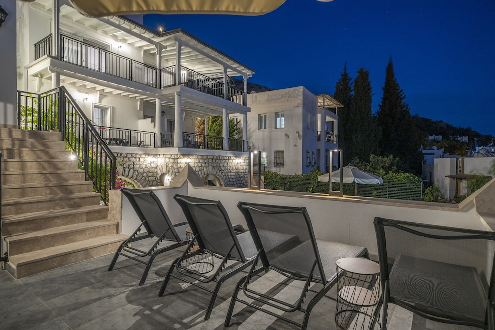 Noa Suite Otel - Yetişkinlere Özel - Image 18