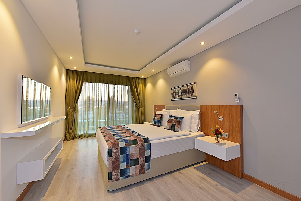 Jasmin Elite Residence & SPA - Image 11