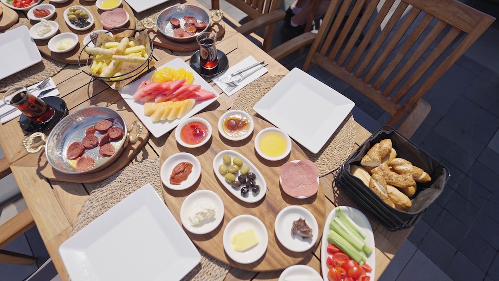 Yasemin Otel - Image 28