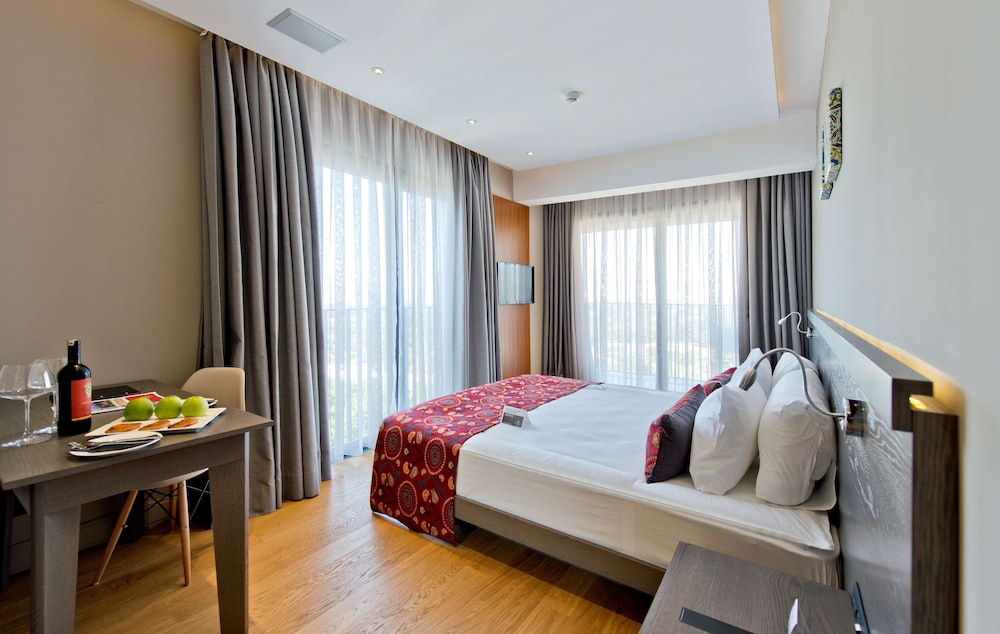 Ramada Resort by Wyndham Bodrum - Image 21
