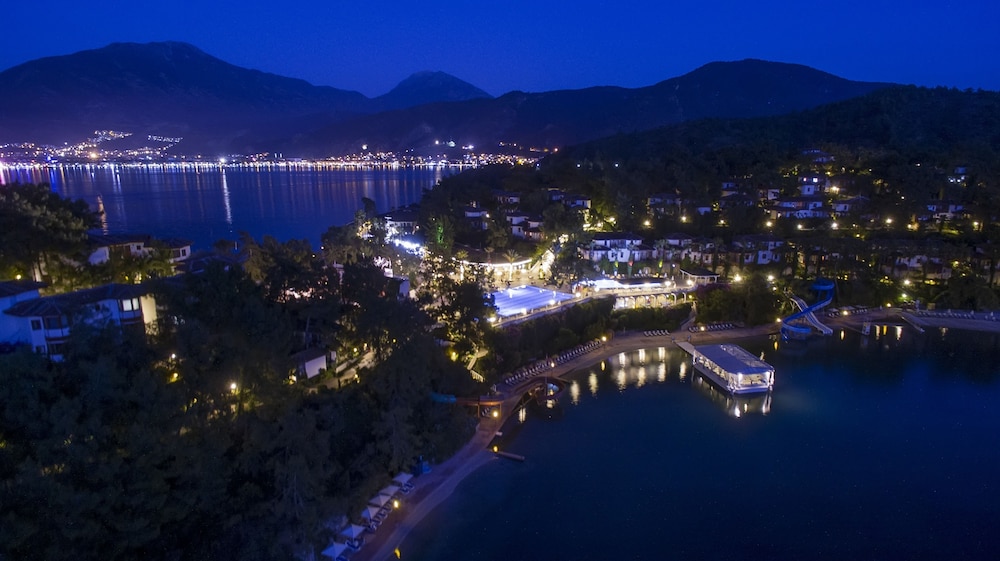 Club & Otel Letoonia - Image 36