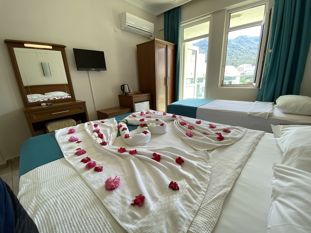 B&B Yüzbaşı Beach Otel - Image 7