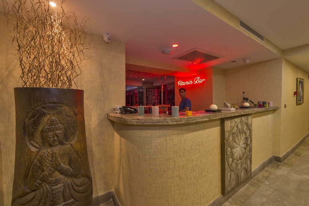 Glorious Otel - Image 26