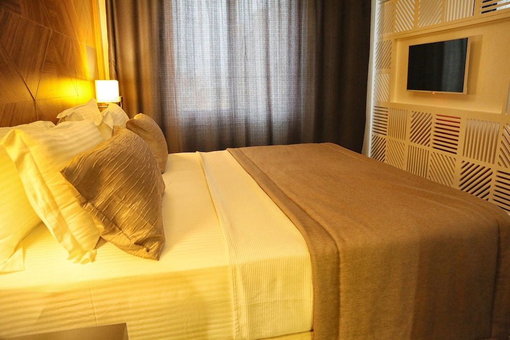 Ramada by Wyndham Mersin - Image 70